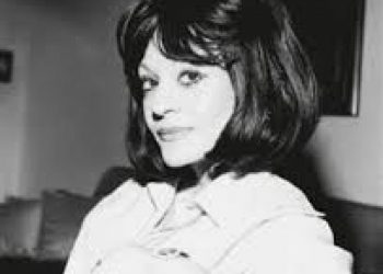 من هي غادة السمان