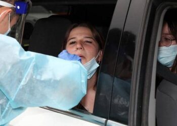 سلالة كورونا المتحوّرة تظهر في بلد جديد