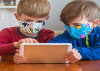 سلالة كورونا الجديدة قد تكون أكثر قدرة على إصابة الأطفال