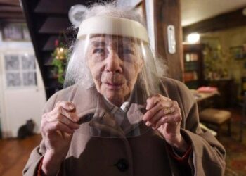 “قناع الوجه”.. هل يحمي من كورونا؟