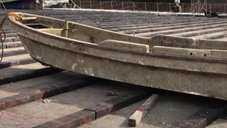 القارب العجيب.. اختفى 10 سنوات وعاد بـ”مفاجأة كبرى”