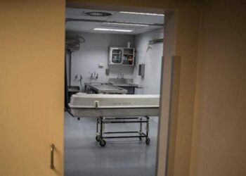 بعد أن تعرفت على جثة زوجها حصلت المفاجأة …