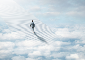 خبير يقترح سببا علميا لظاهرة محيّرة في تجارب الاقتراب من الموت!