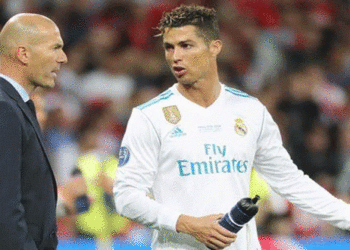 زيدان يثير الجدل حول عودة رونالدو