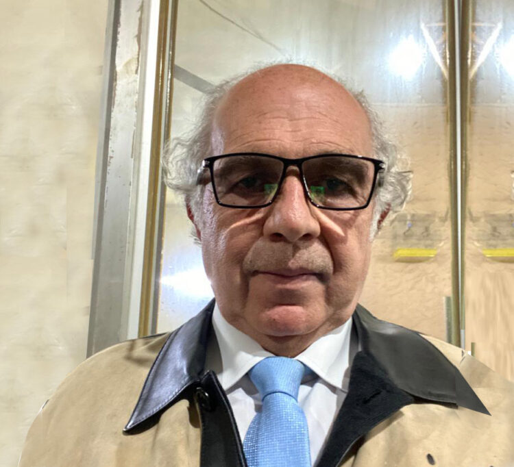 العبث السياسي والاعتدال